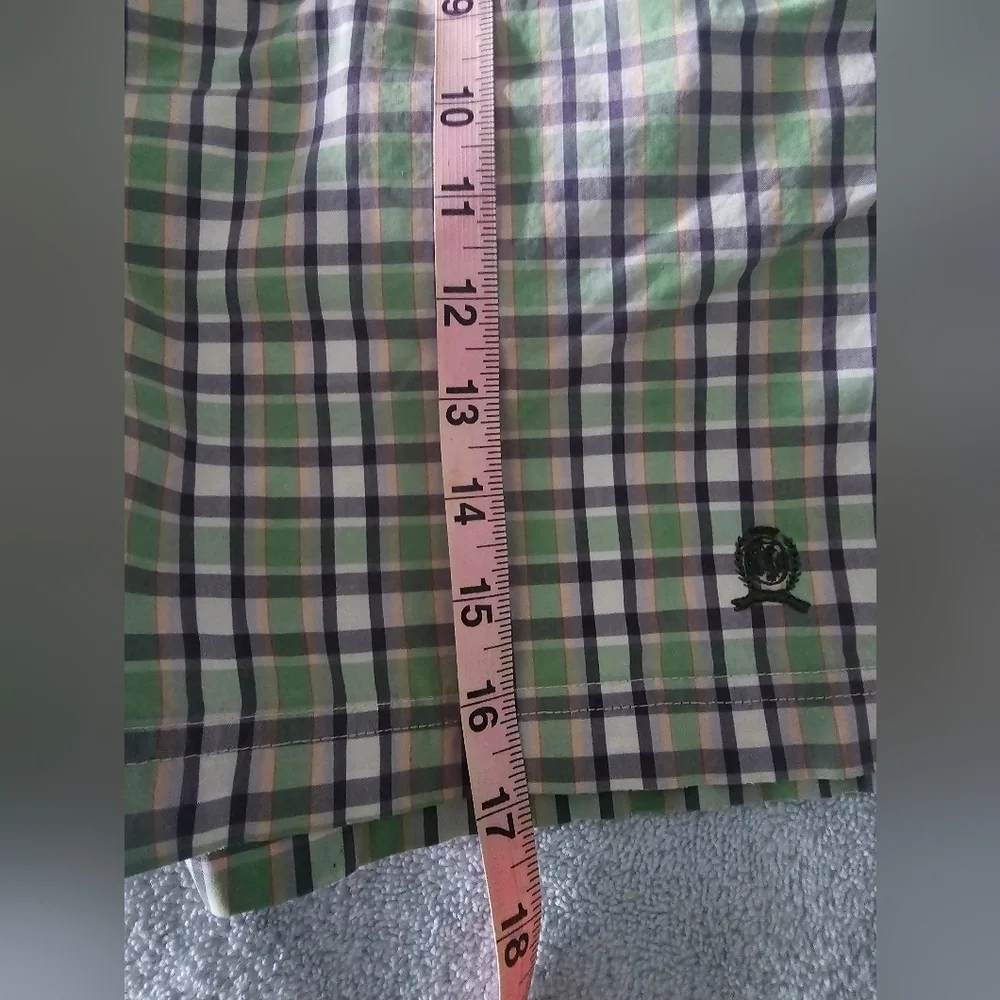 Tommy Hilfiger Men’s Plaid Lounge Swim Shorts Size L Drawstring Elastic Waist